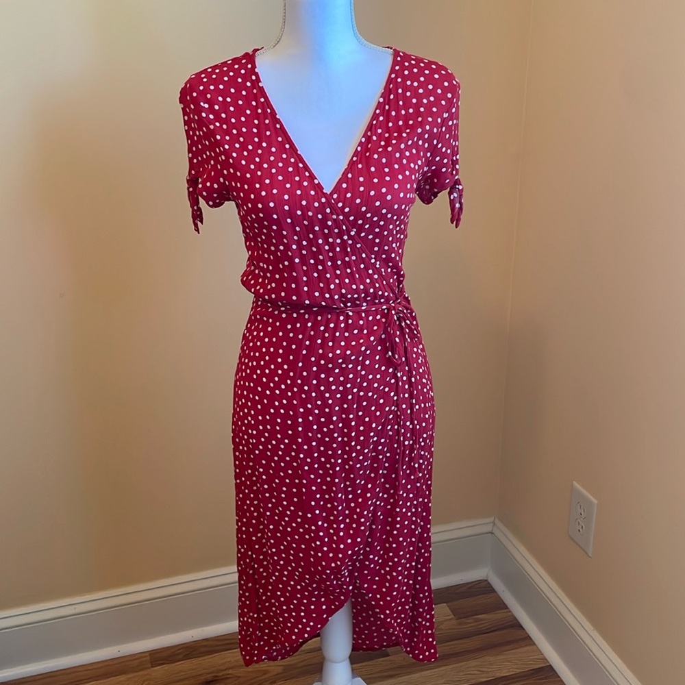 H&M Red polka dot Wrap dress EUC Small 4-6 LAST CHANCE - Picture 6 of 14